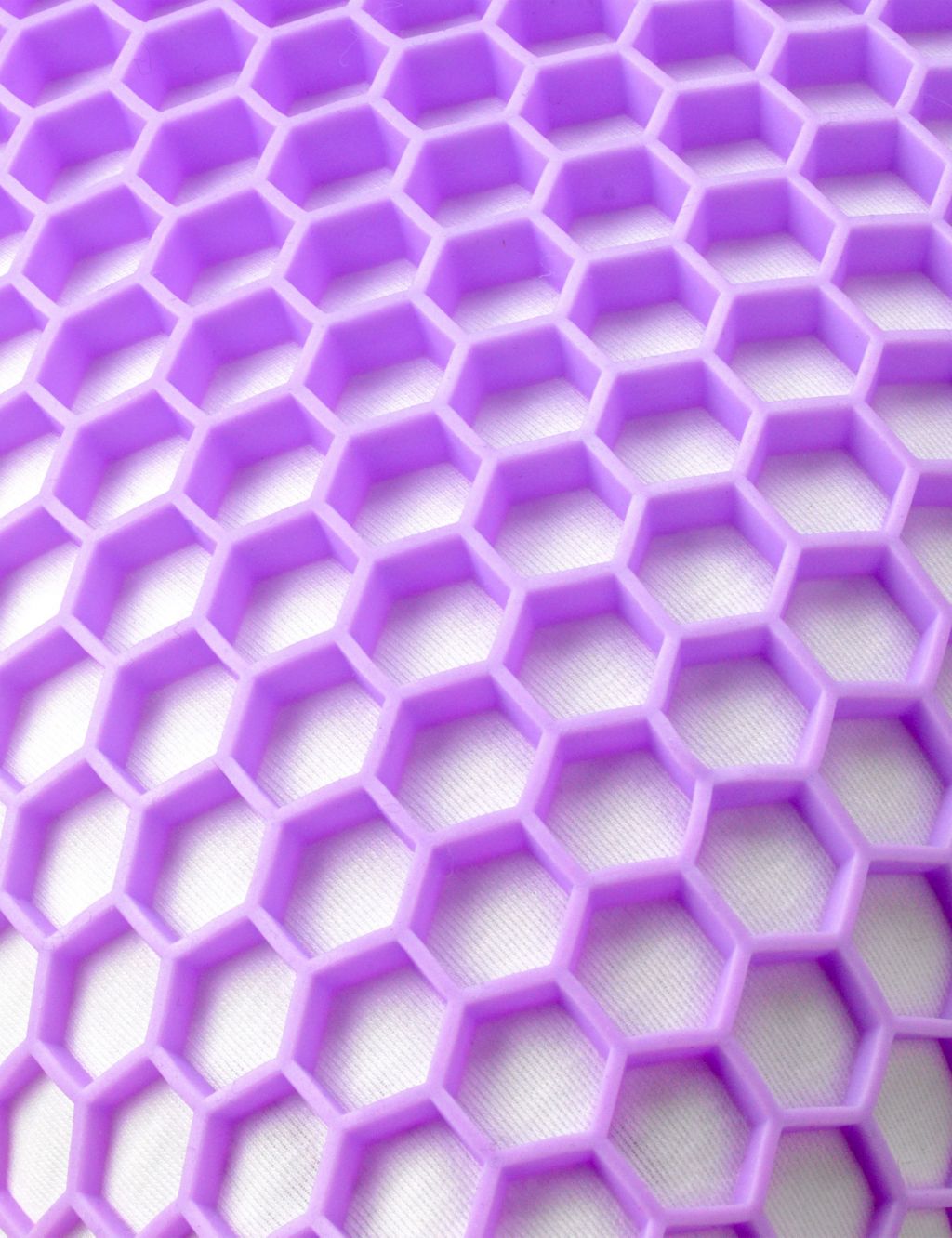 Honeycomb Super Cool Medium Pillow image 6