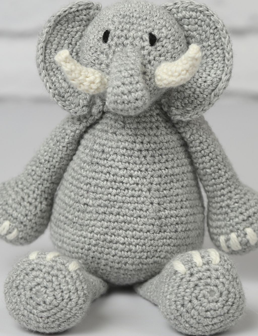Wool Roy Elephant Crochet Kit