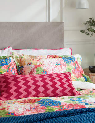 

Sanderson Bettbezug aus reiner Baumwolle mit Rosen- und Pfingstrosenmuster - White Mix, White Mix
