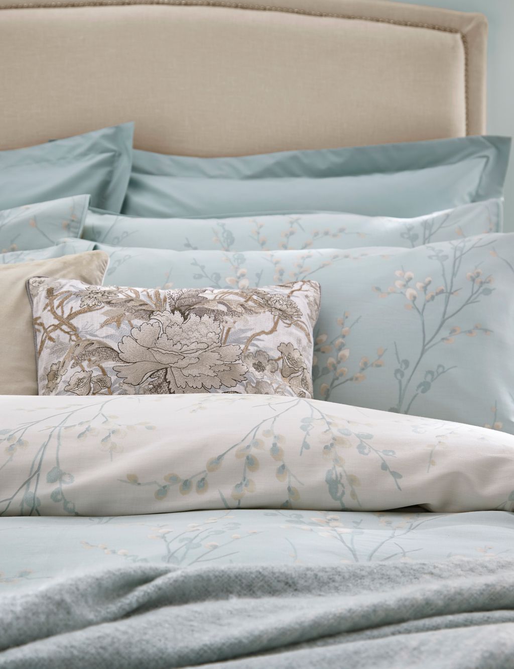 Pure Cotton Sateen Pussy Willow Bedding Set image 2