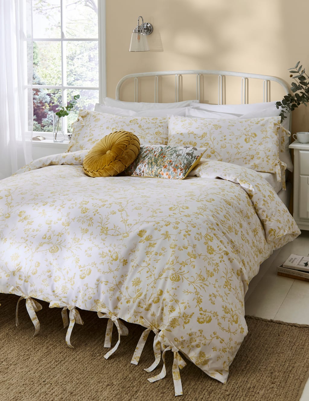 Cotton Percale Floral Bedding Set image 1