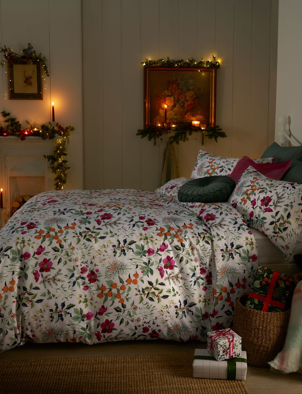 Pure Cotton Sateen Christmas Floral Bedding Set image 1