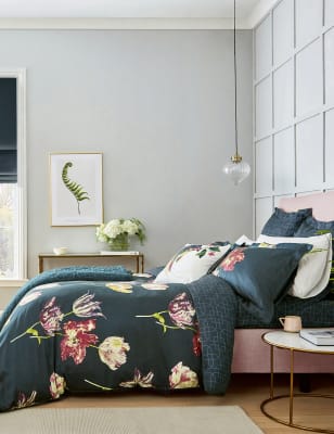 

Sanderson Bettbezug aus reiner Baumwolle mit Tulpenmotiv - Ink, Ink