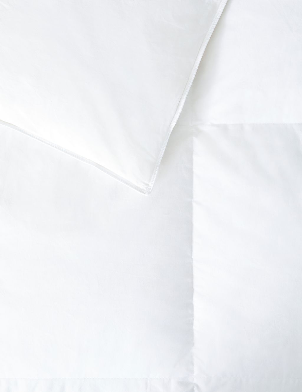 Duck Feather & Down 10.5 Tog Duvet image 2