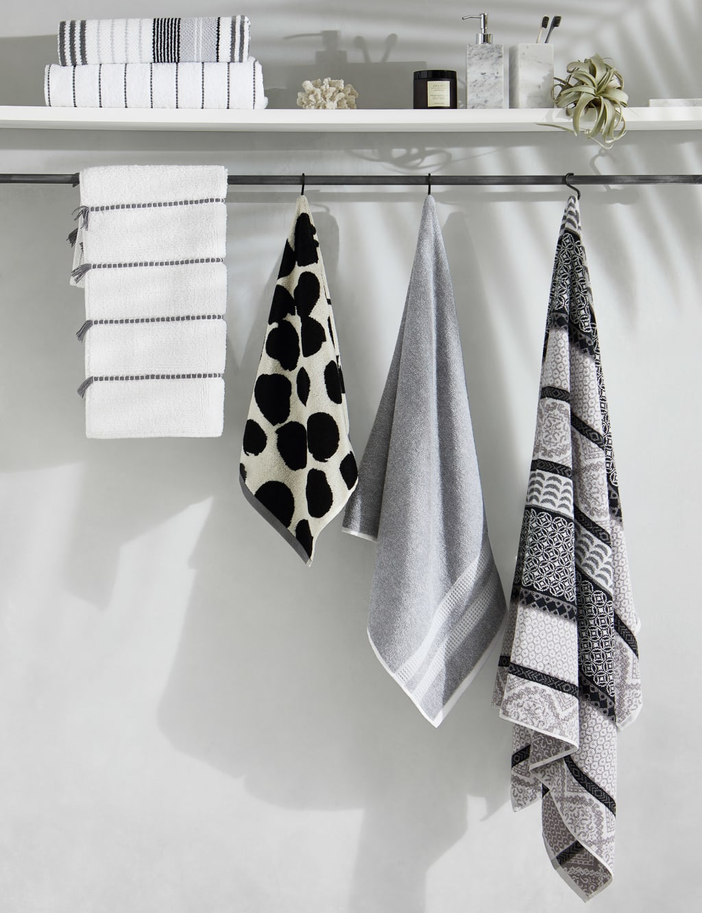 Pure Cotton Tile Print Towel image 2