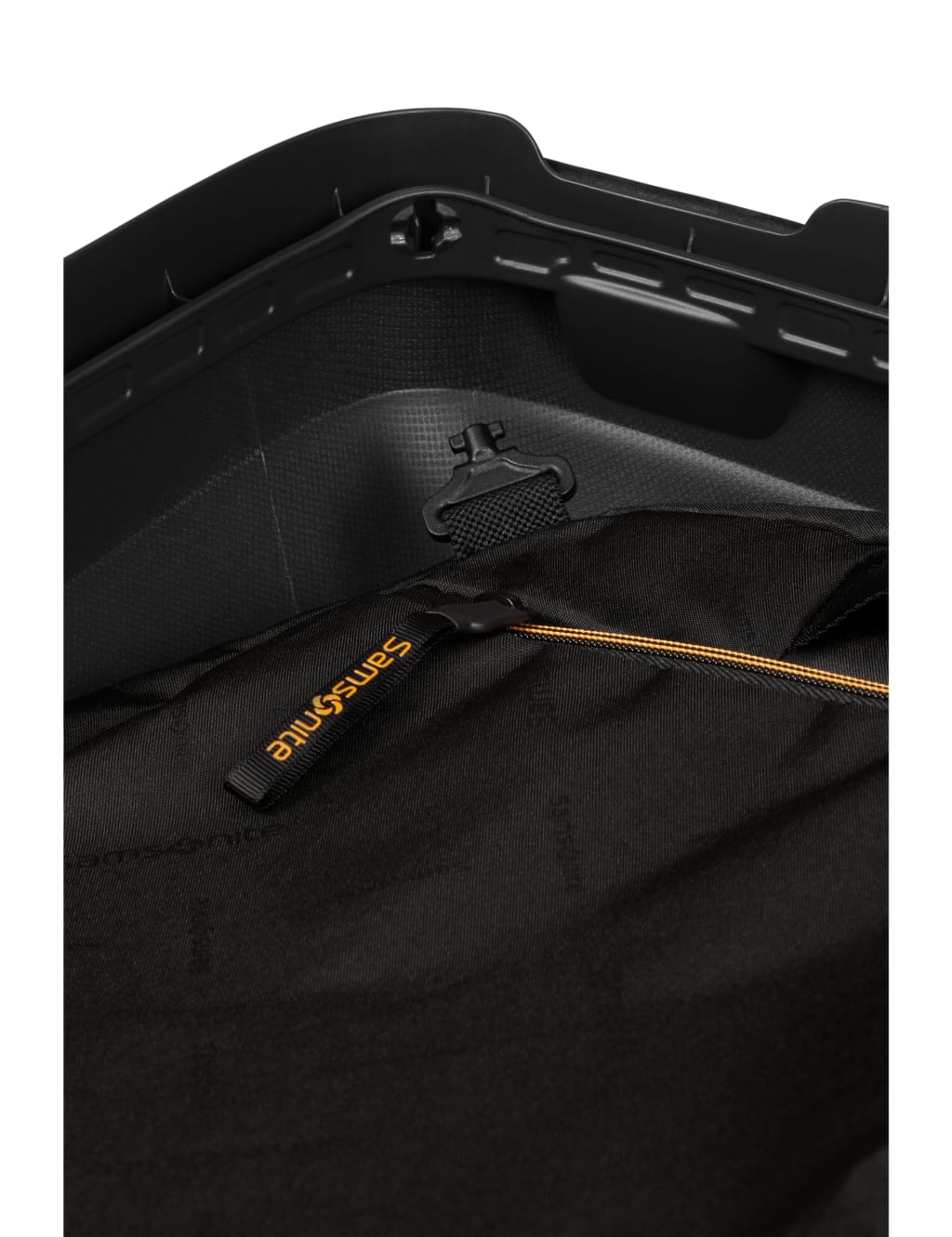 Essens 4 Wheel Hard Shell Cabin Suitcase image 6