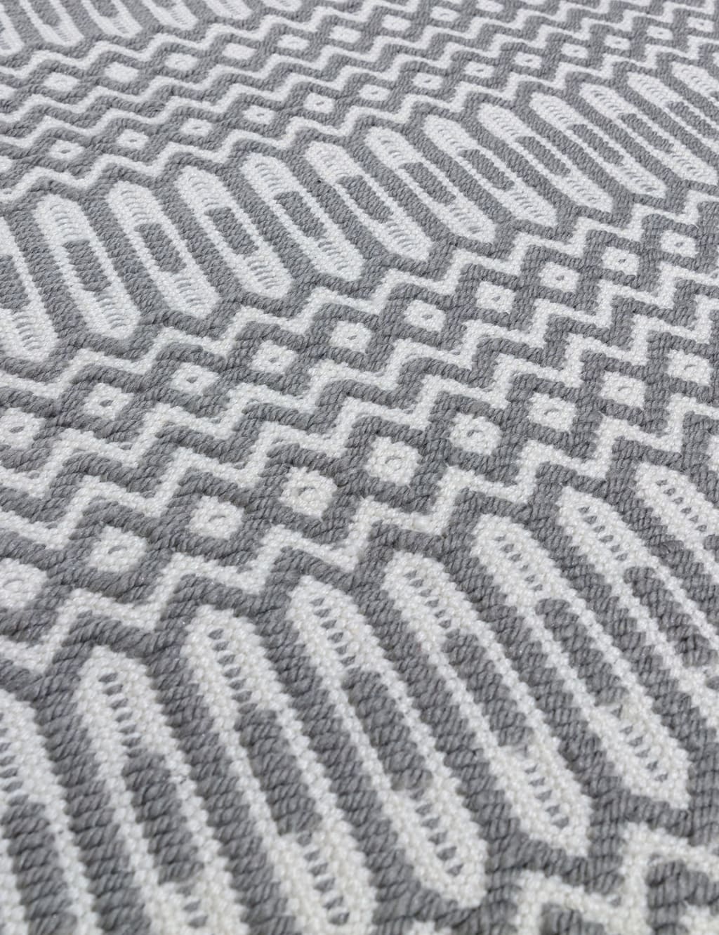 Halsey Geometric Indoor & Outdoor Runner image 5
