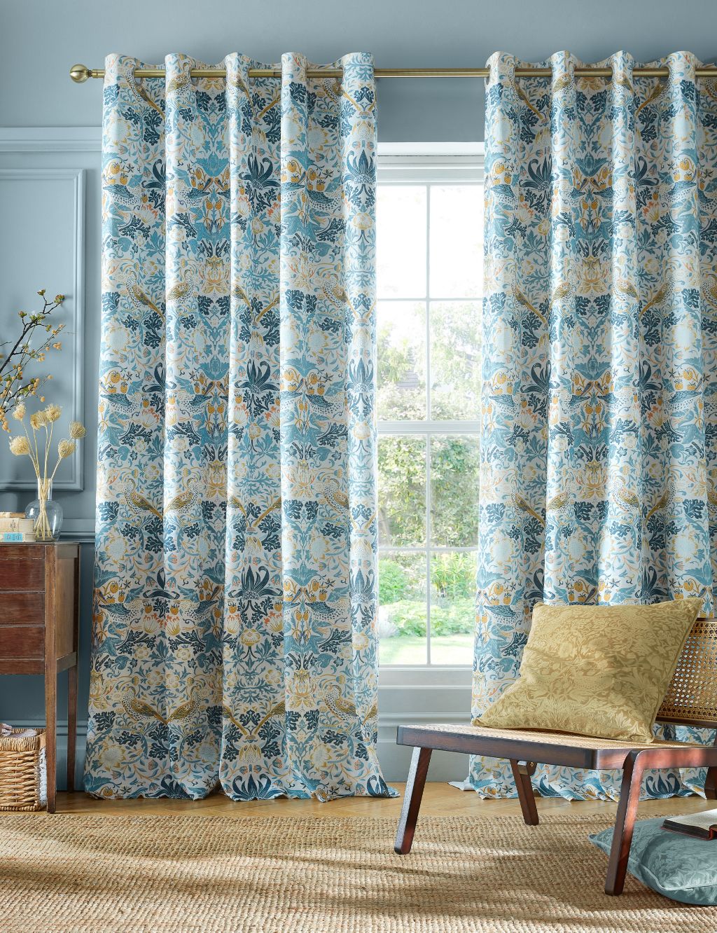 Floral, Ready Made Curtains