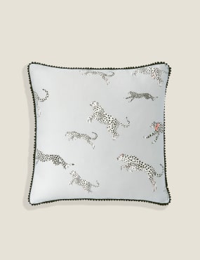 Marks and spencer 2024 cushions and throws