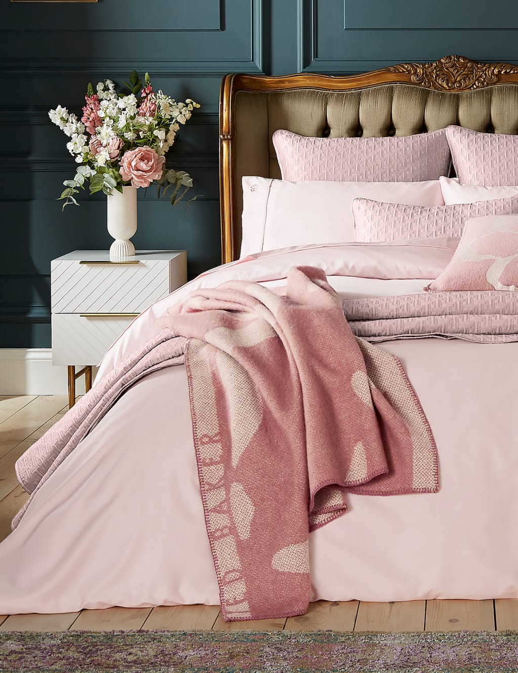 Pure Wool Magnolia Jacquard Throw image 3