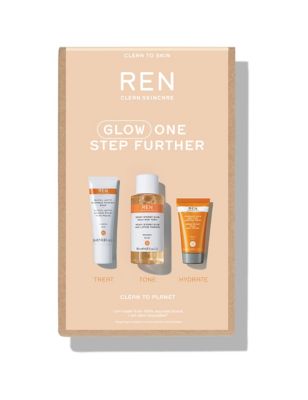 *Free Gift* Glow One Step Further Kit