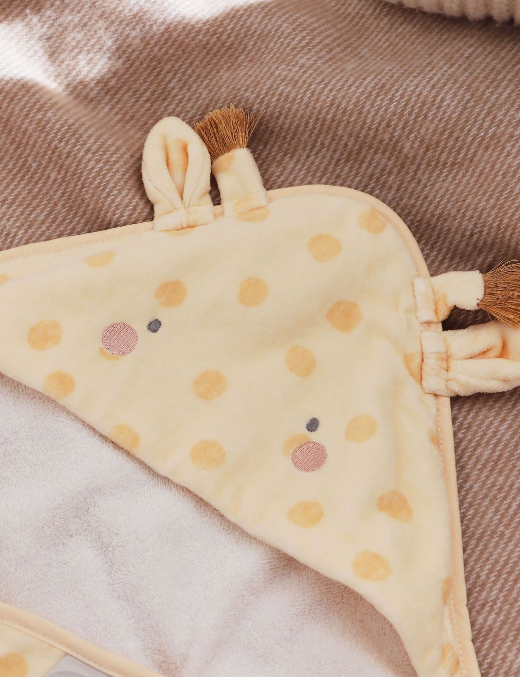 Personalised Giraffe Hooded Towel image 4