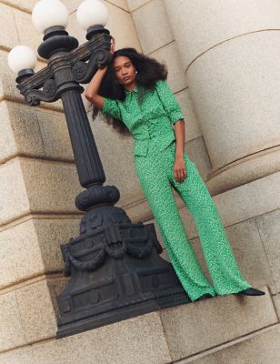 Lk Bennett Womens Printed Collared Puff Sleeve Peplum Blouse - 20 - Green Mix, Green Mix