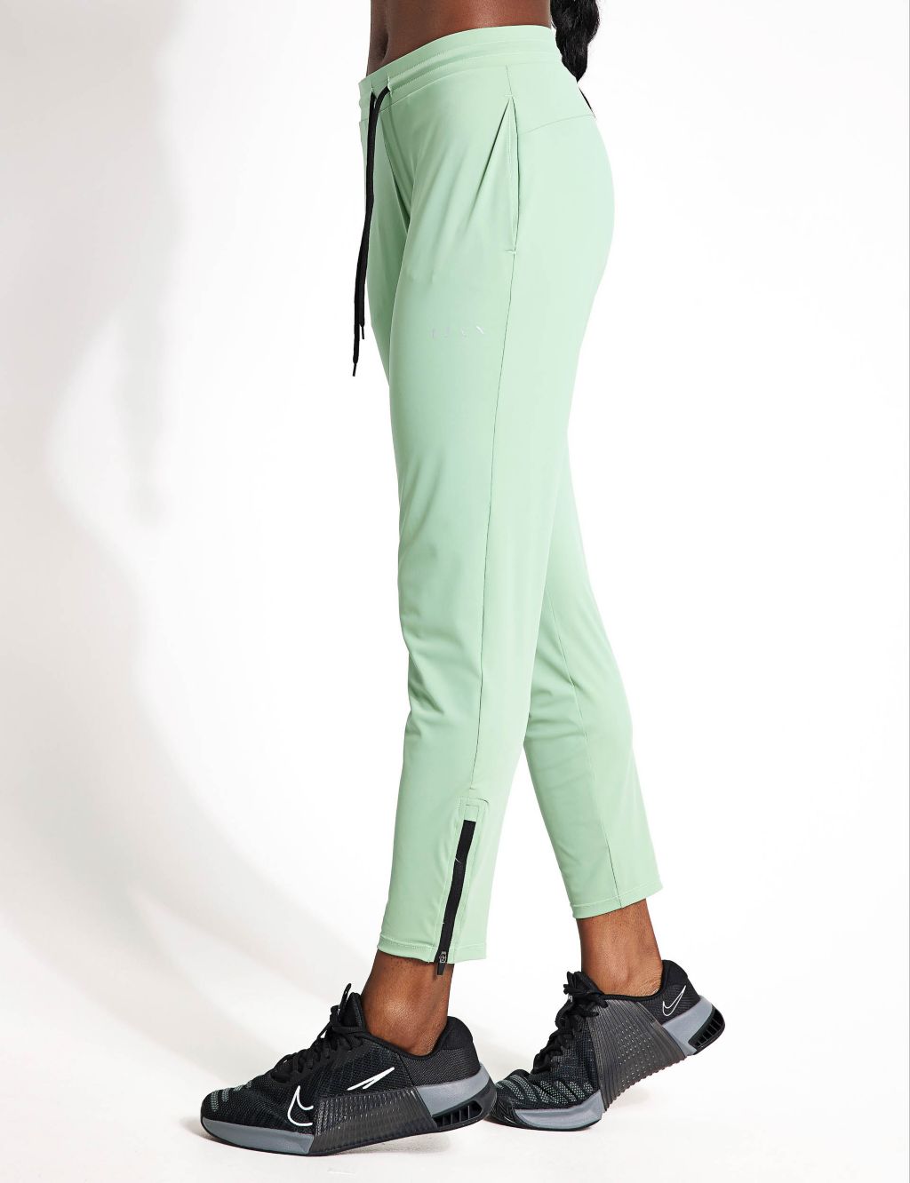 Airla Slim Fit High Waisted Joggers