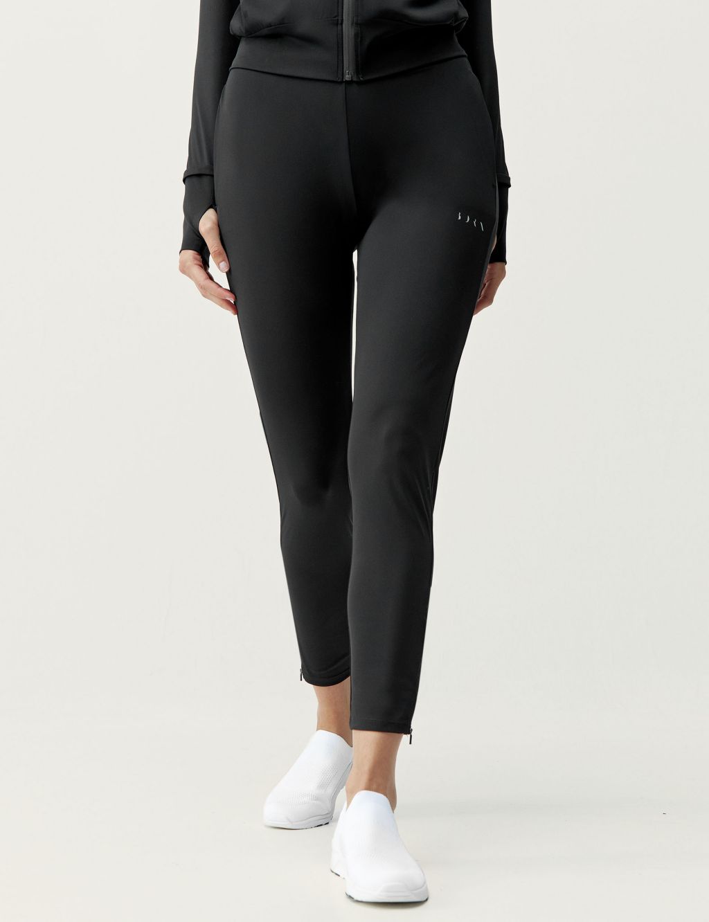 Airla Slim Fit High Waisted Joggers