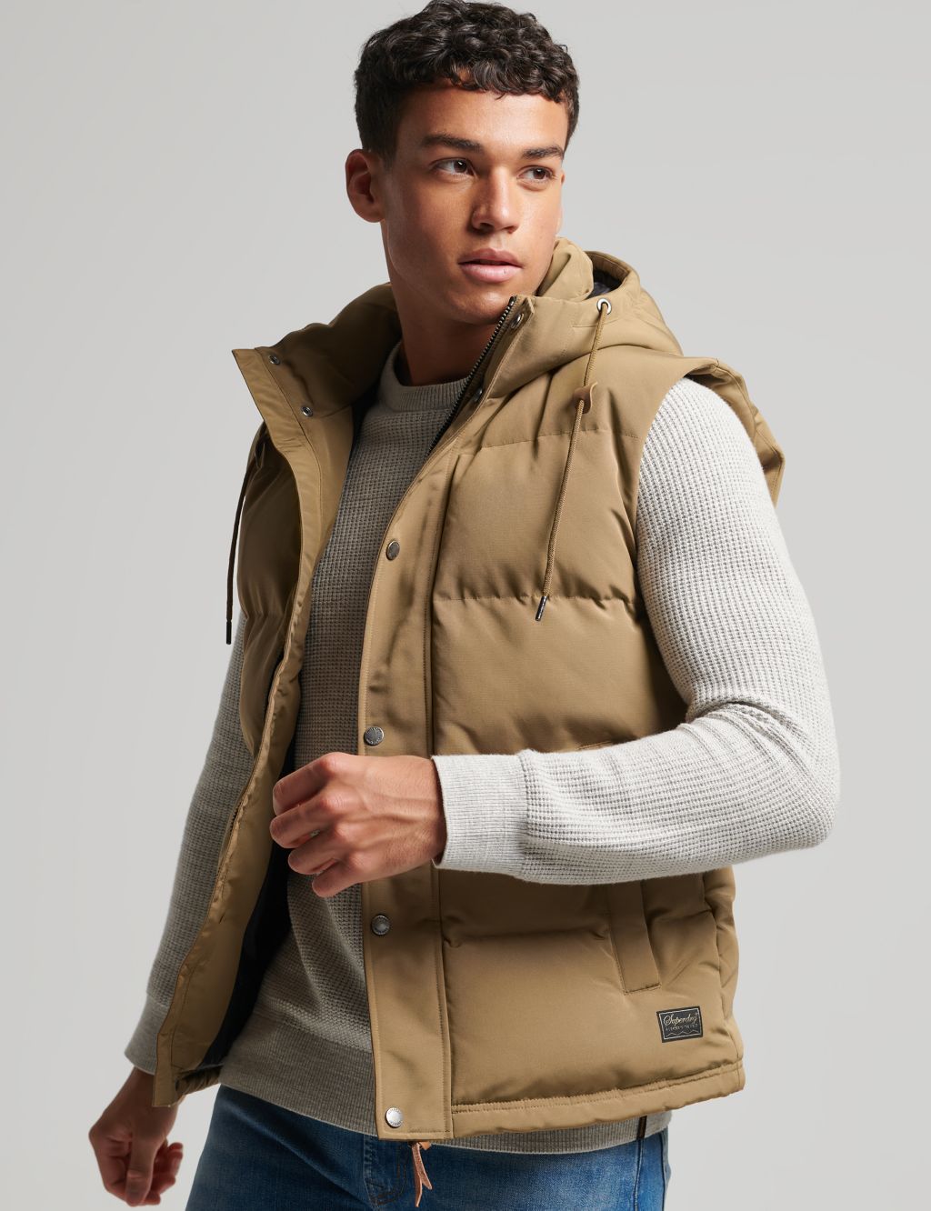 Hooded Quilted Puffer Gilet image 1
