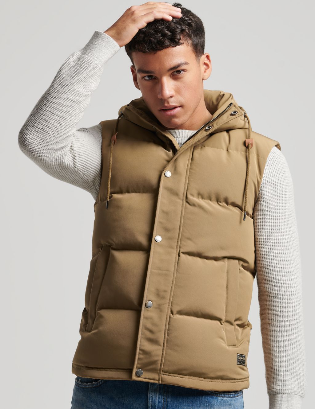 Hooded Quilted Puffer Gilet image 2