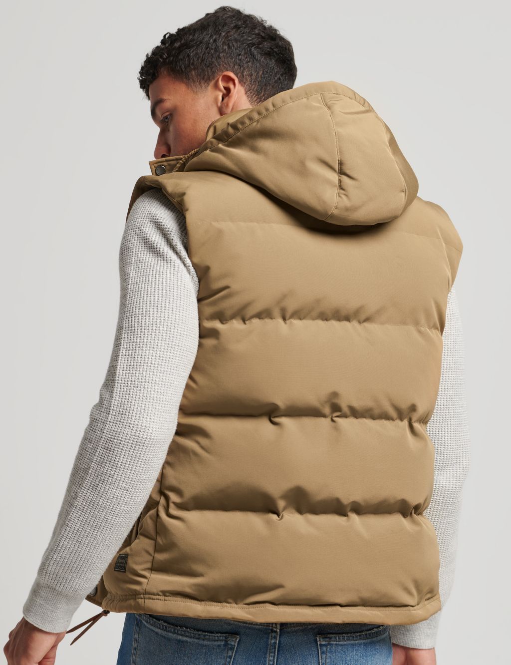 Hooded Quilted Puffer Gilet image 3