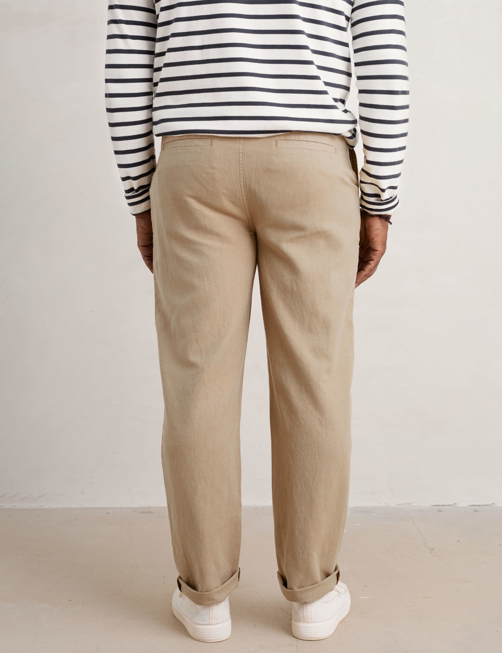 Regular Fit Linen Blend Trousers image 3