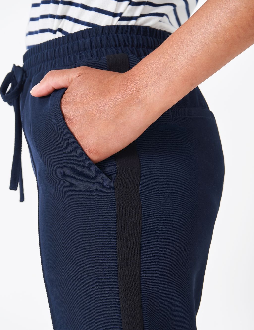 Side Stripe Drawstring Tapered Trousers image 4
