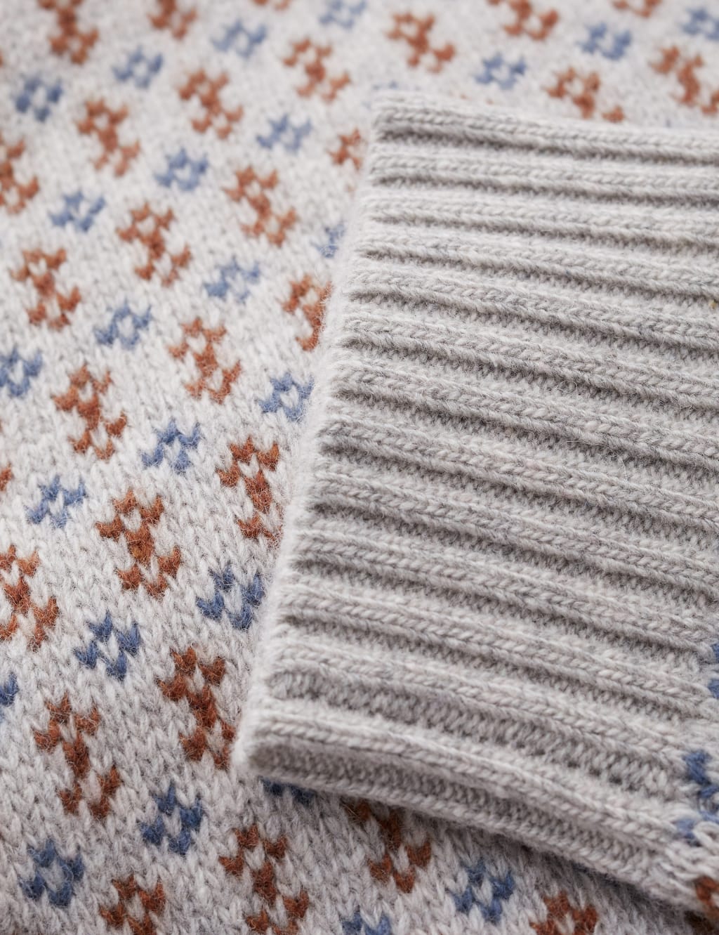 Lambswool Rich Textured Crew Neck Jumper image 7