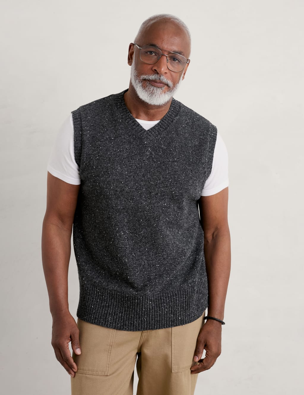 Lambswool Rich Textured V-Neck Knitted Vest image 3
