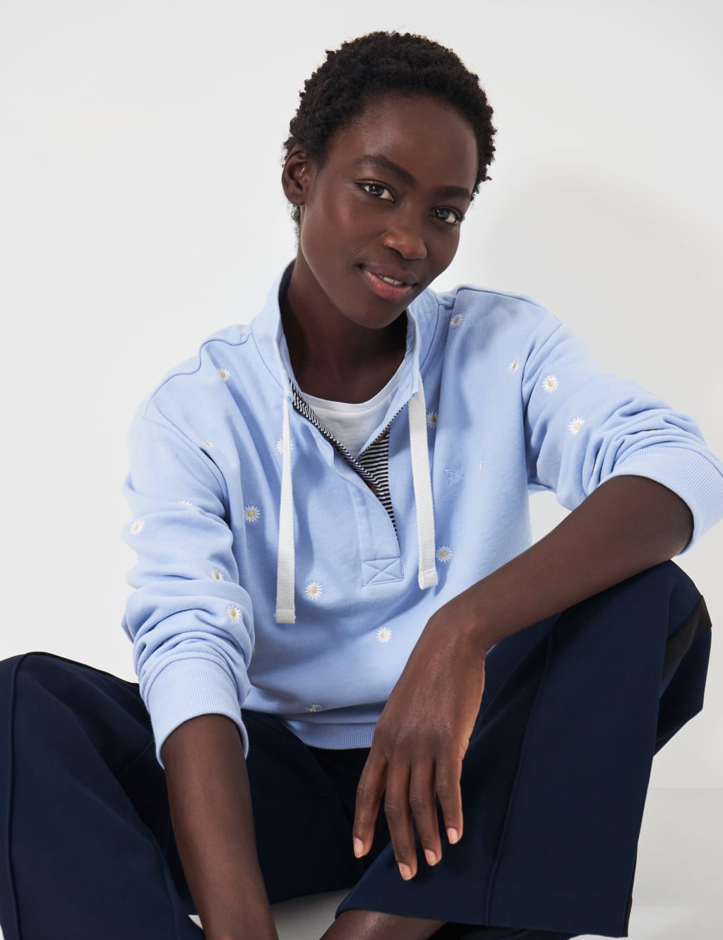 Funnel neck sweatshirt online