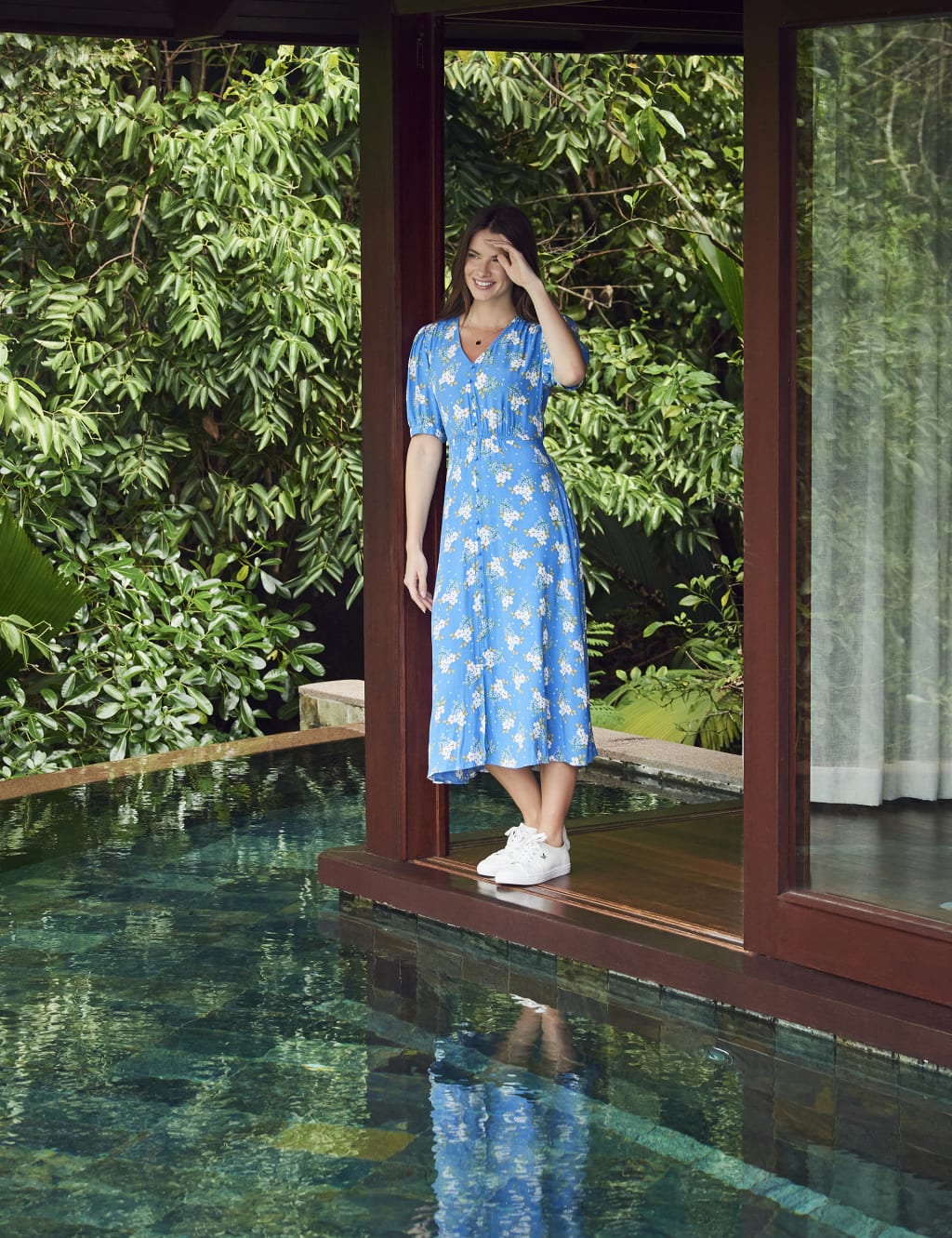 Floral V-Neck Tie Waist Midi Tea Dress image 5