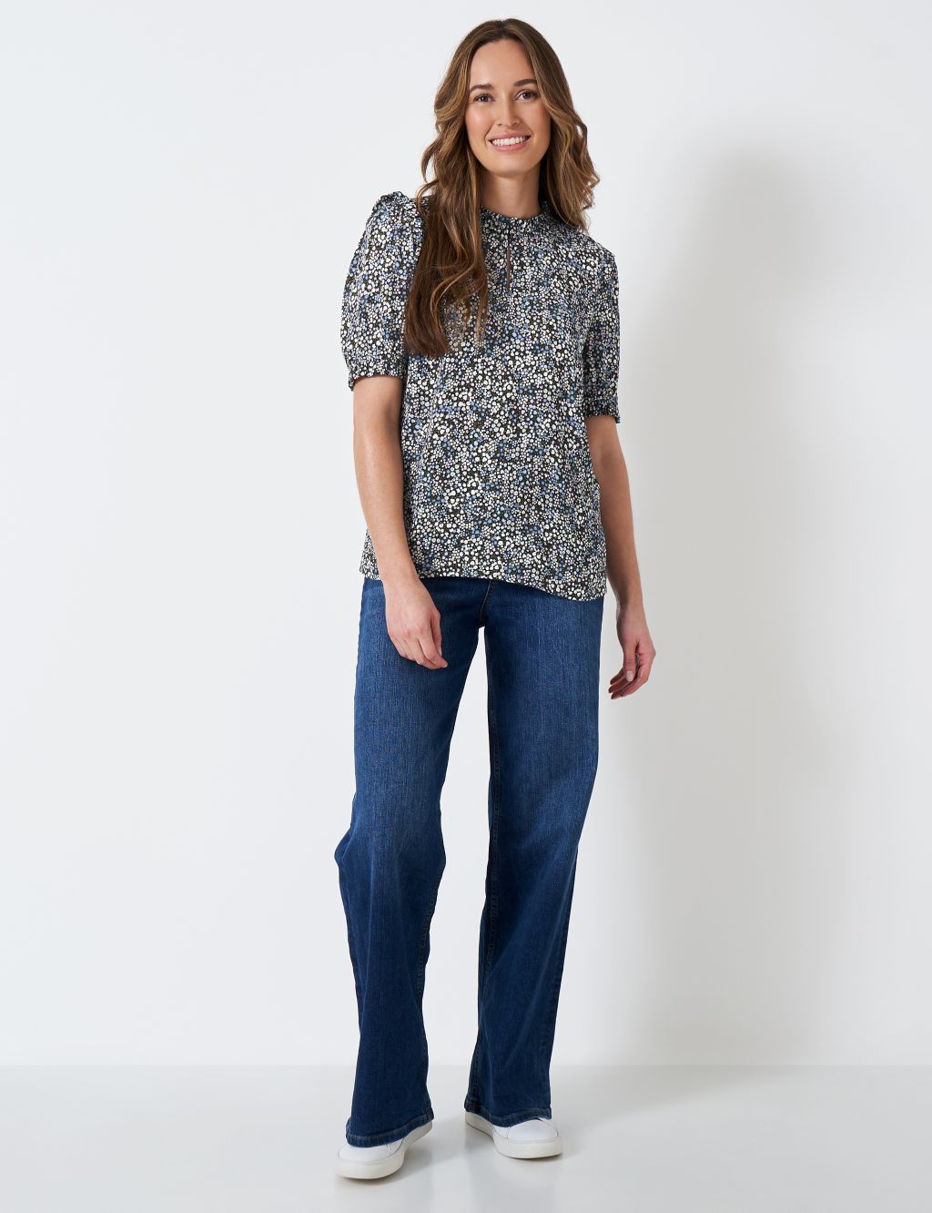 Ditsy Floral Crew Neck Puff Sleeve Blouse image 2