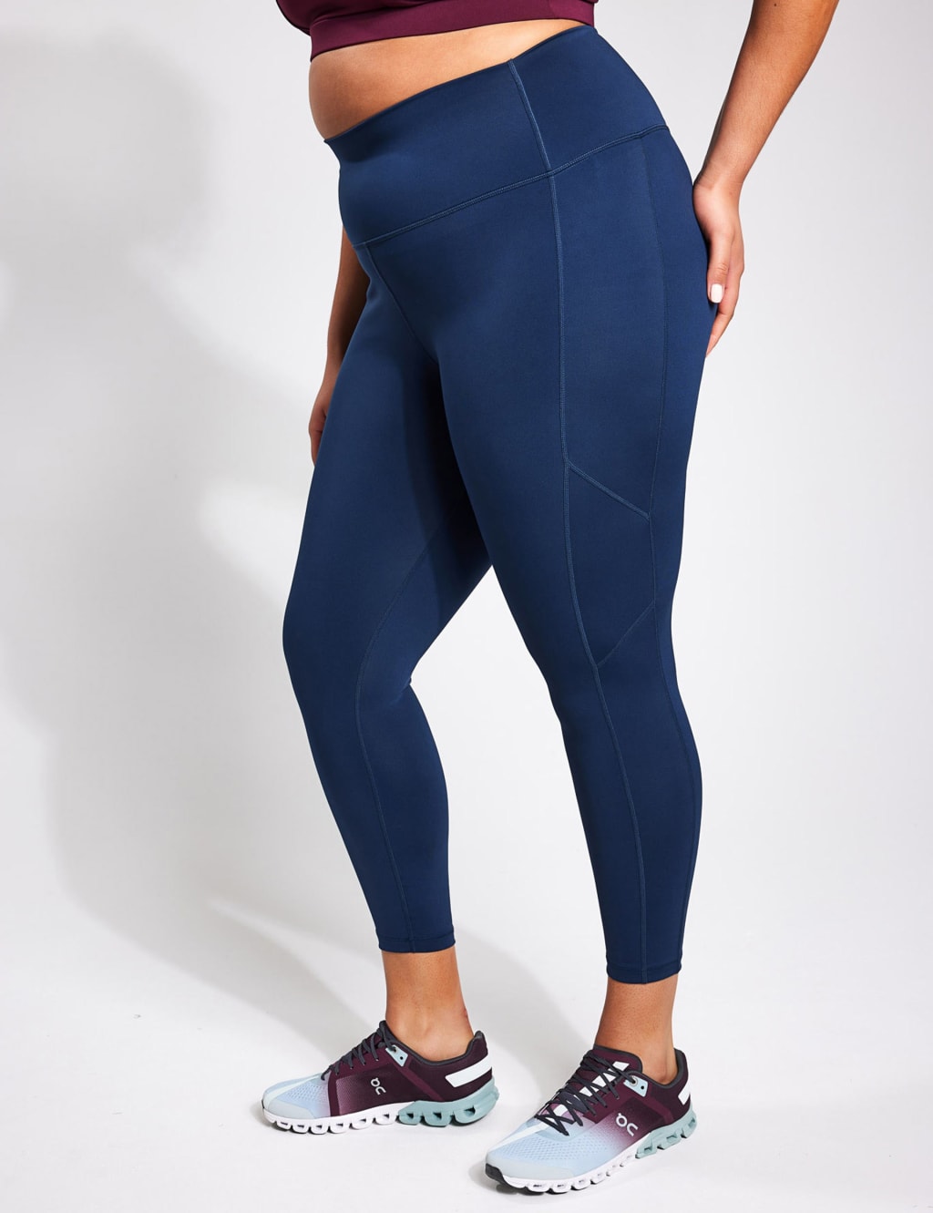 Kickstart High Waisted 7/8 Leggings image 6