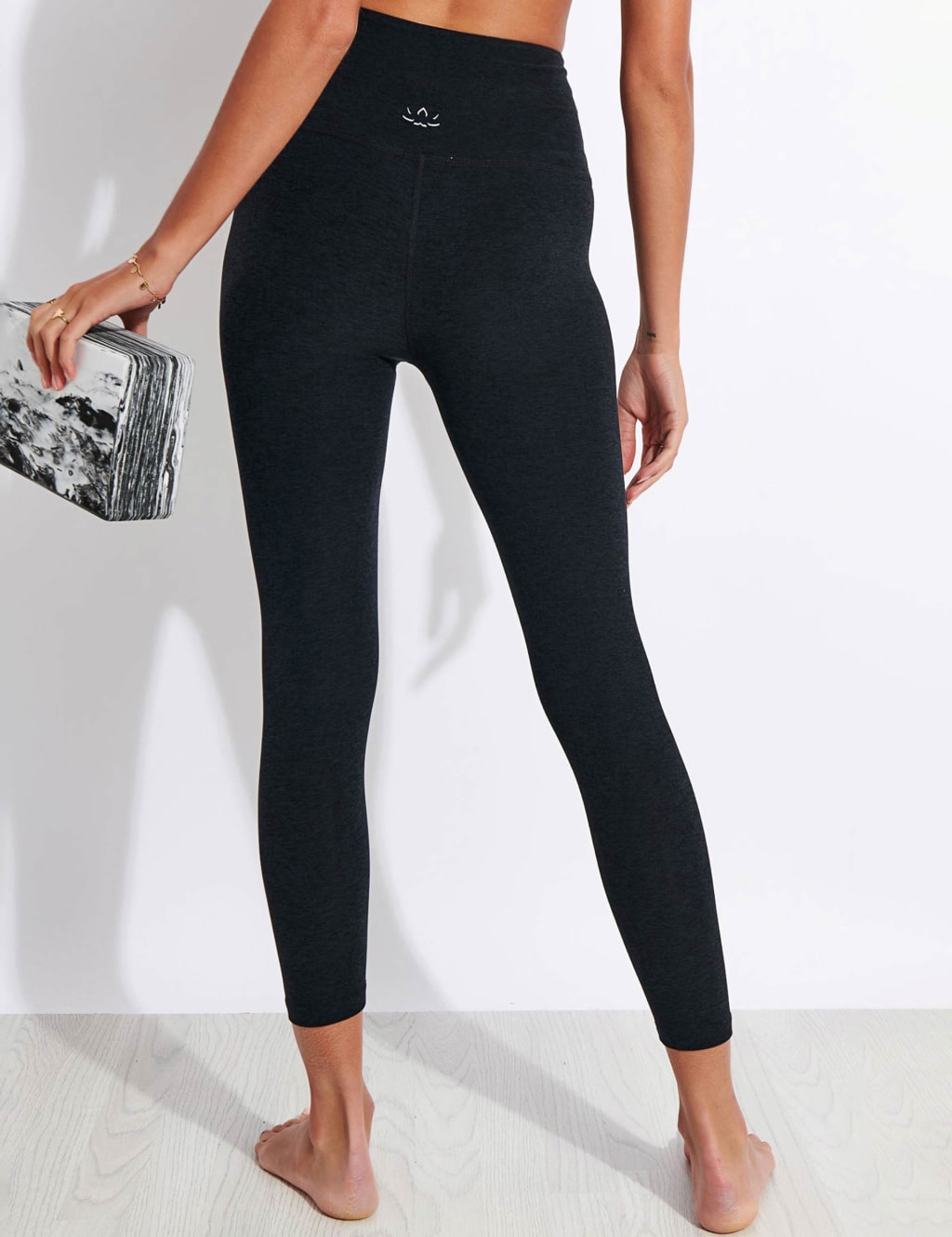 Spacedye High Waisted Cropped Leggings image 3