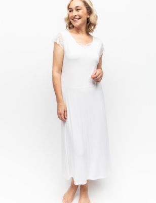 Cyberjammies Womens Tessa Modal Jersey Lace Trim Nightdress - 18 - White, White