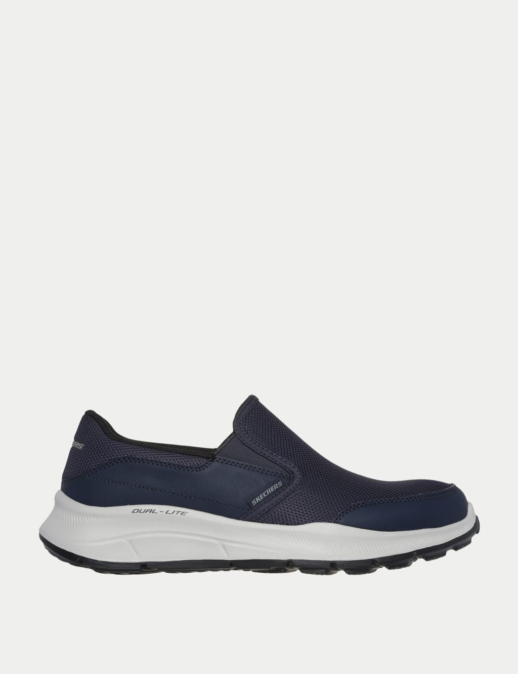 Sketcher best sale for man