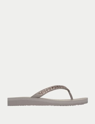 M&s store flip flops