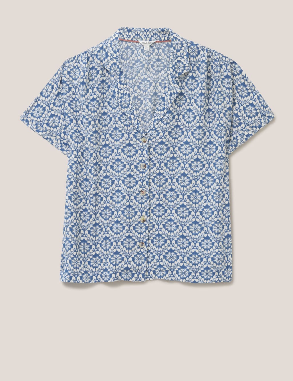 Page 6 Women’s CollaredNeck Shirts & Blouses M&S