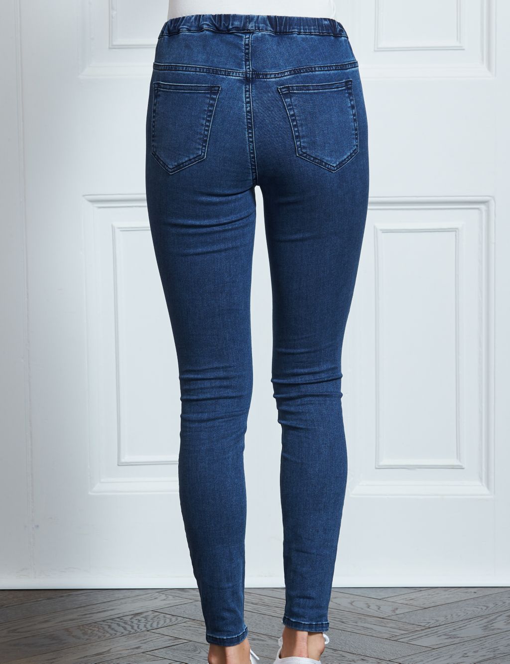 Soft Touch High Waisted Jeggings image 4