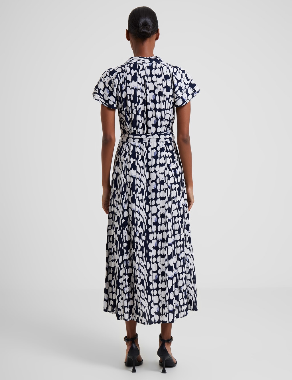 Crepe Printed V-Neck Midi Dress image 3