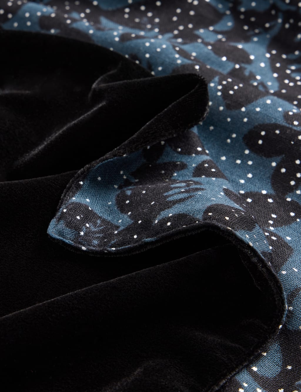 Velvet Foil Print Reversible Scarf image 3
