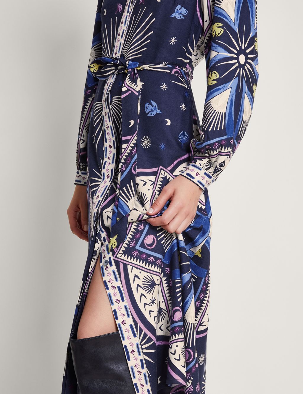 Printed Collared Belted Midi Shirt Dress image 5