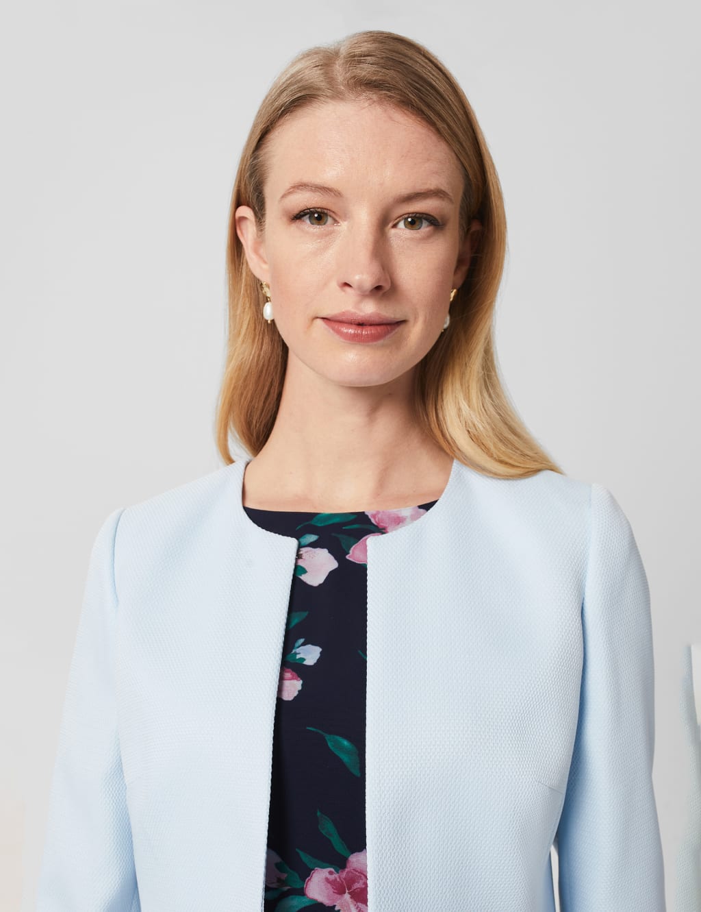 Collarless Cropped Blazer image 2