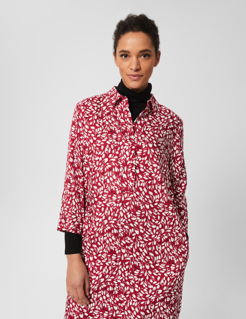 Printed Collared Knee Length Shirt Dress image 2