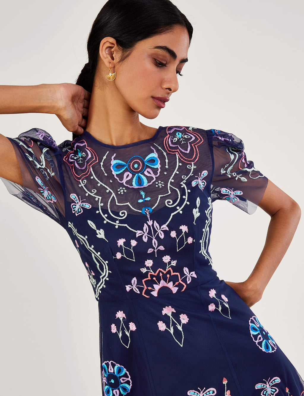 Embroidered Round Neck Midi Waisted Dress image 2