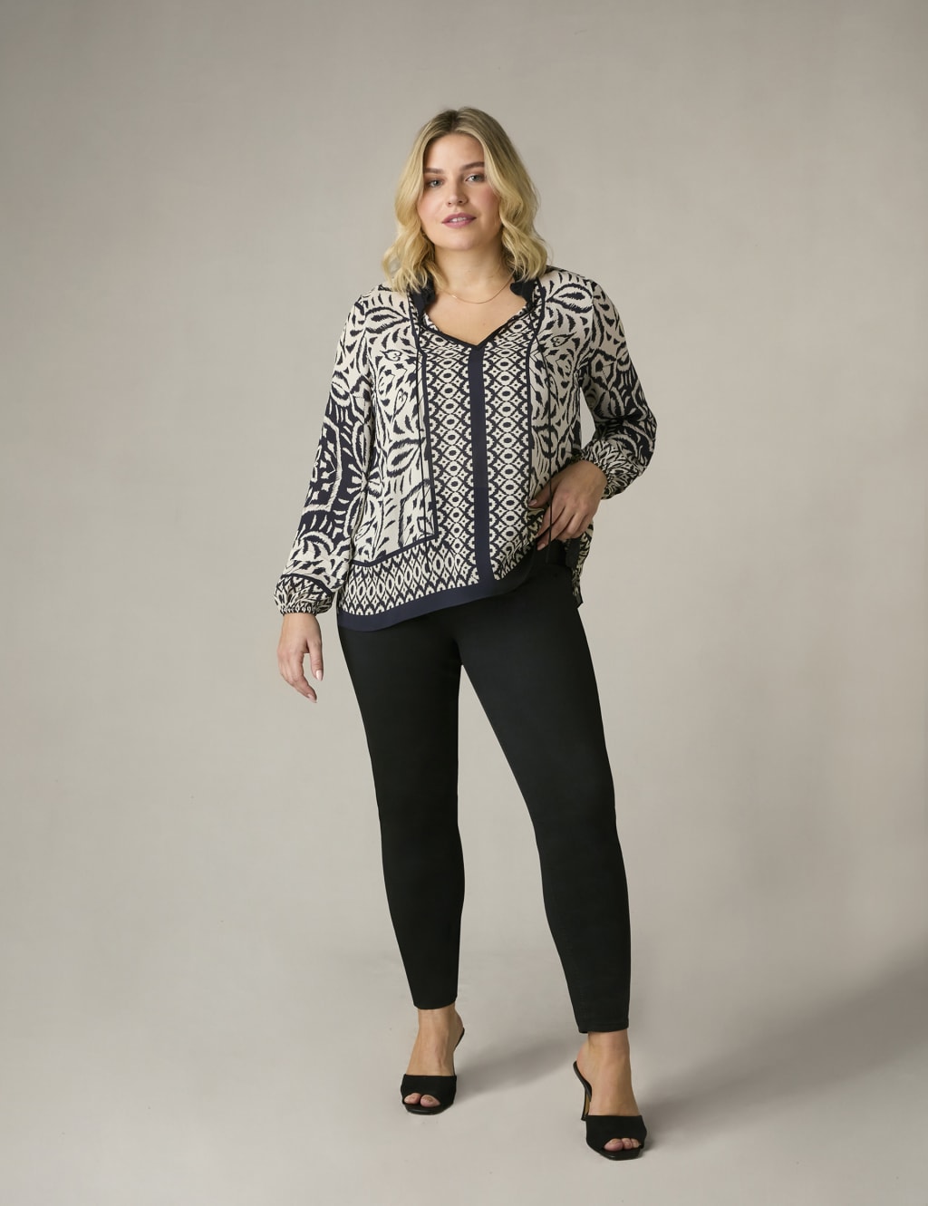 Women's Plus size Jeggings - Zizzifashion