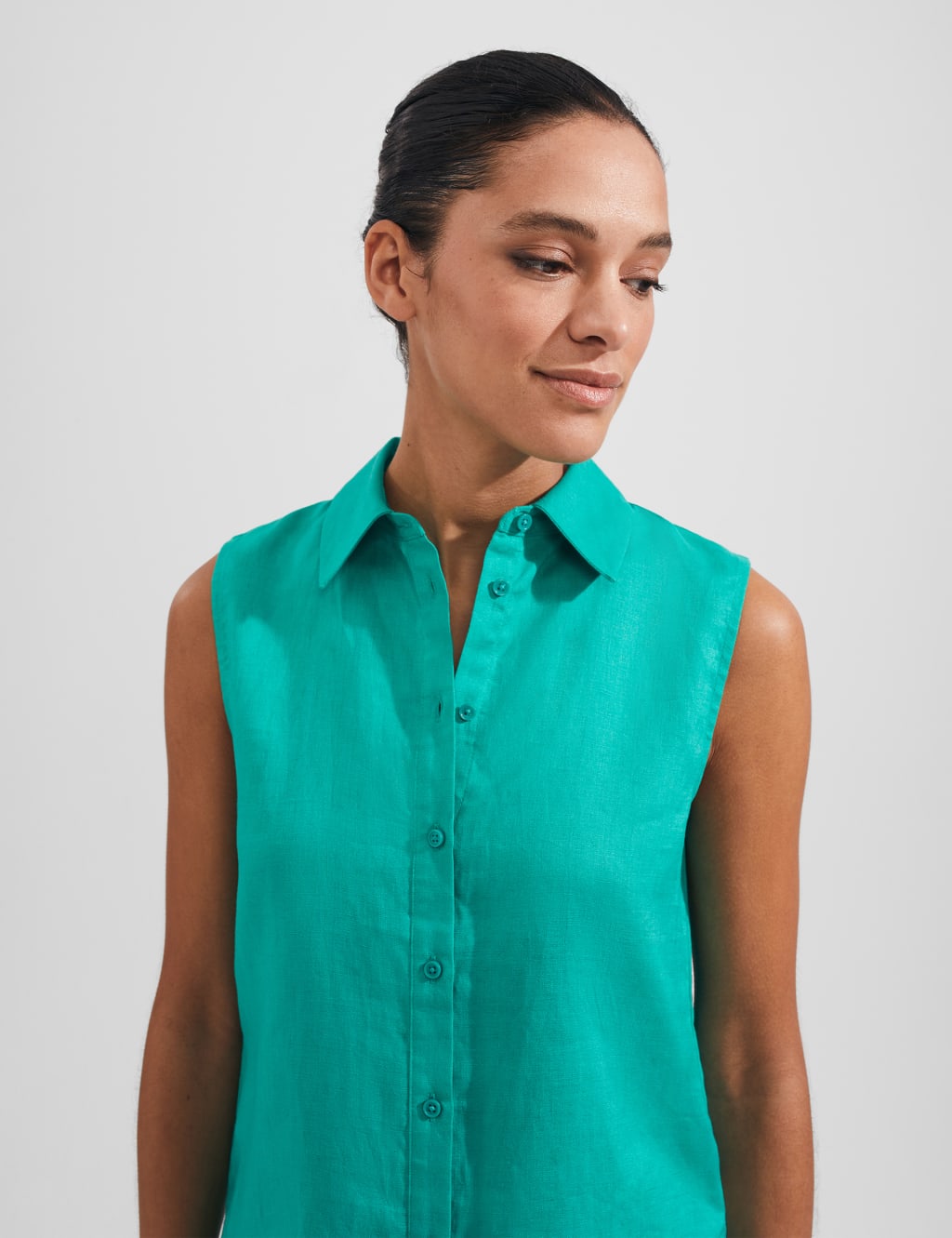 Pure Linen Collared Sleeveless Shirt image 3