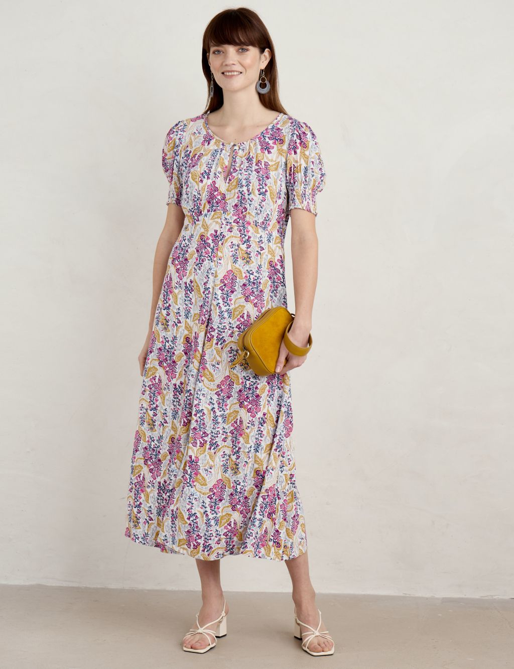 Floral Scoop Neck Midaxi Waisted Dress
