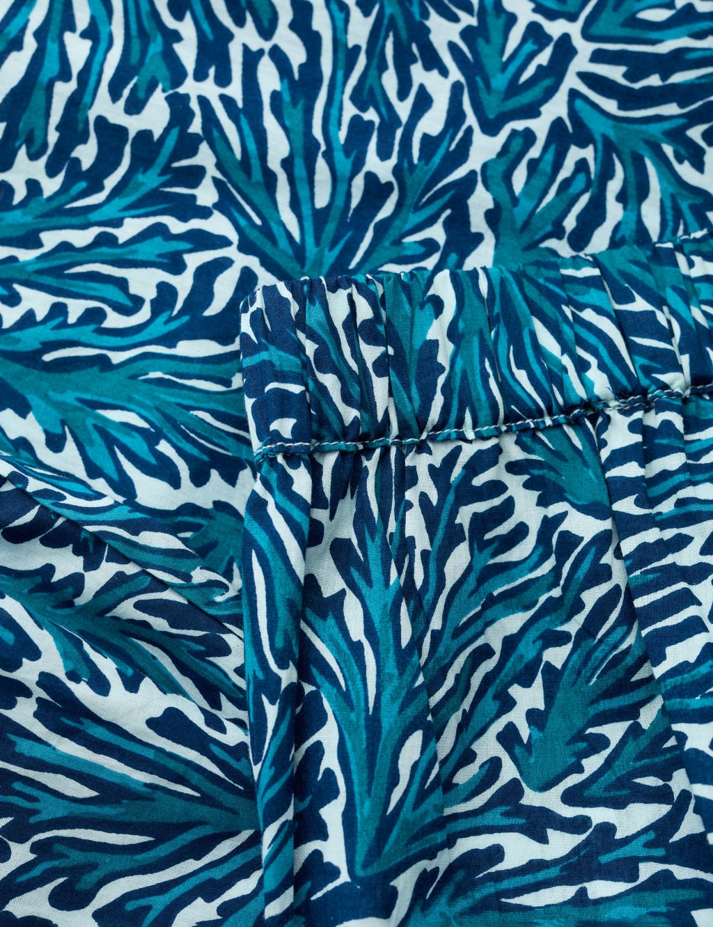Pure Cotton Printed Cropped Pyjama Set image 5