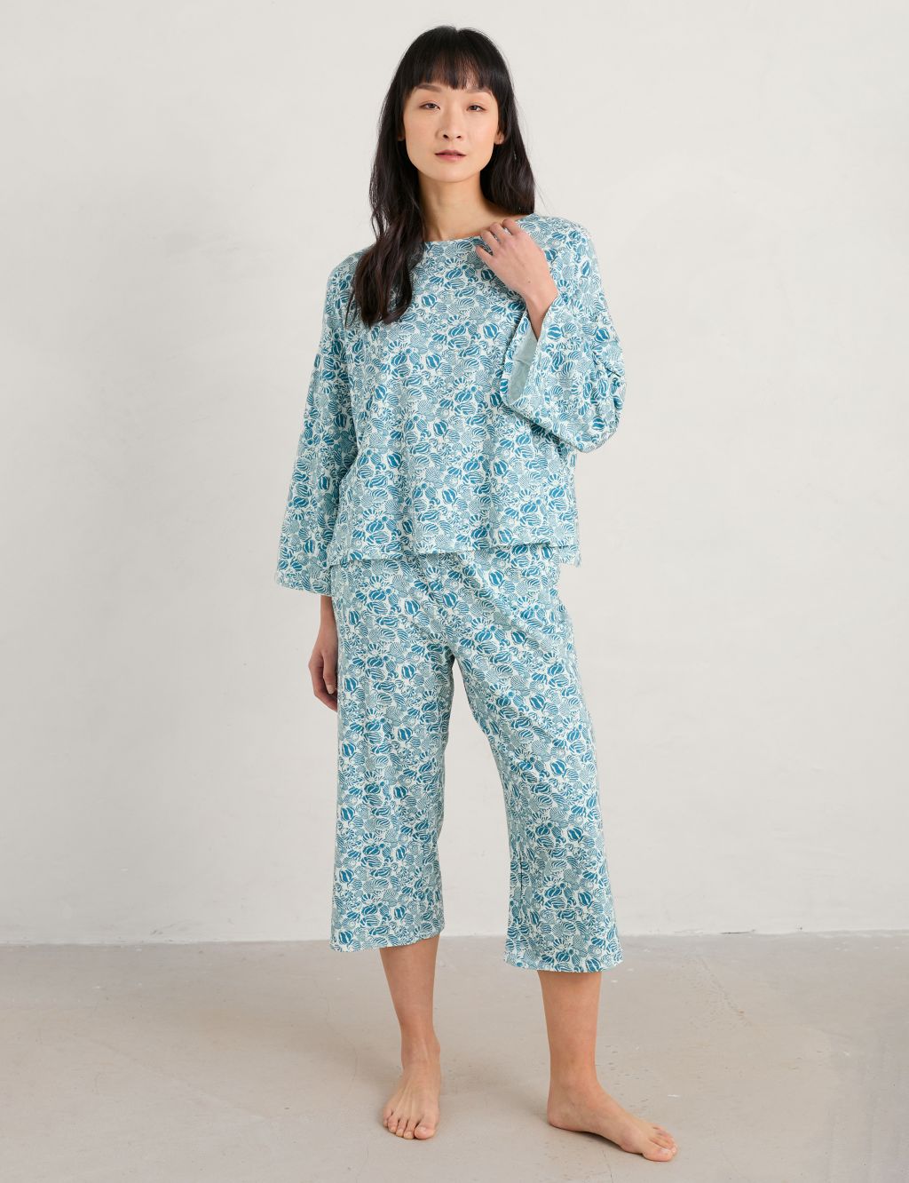 Cotton Rich Shell Print Cropped Pyjama Set image 1