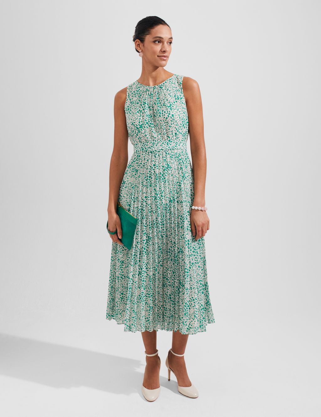 Printed Pleated Midi Waisted Dress image 5