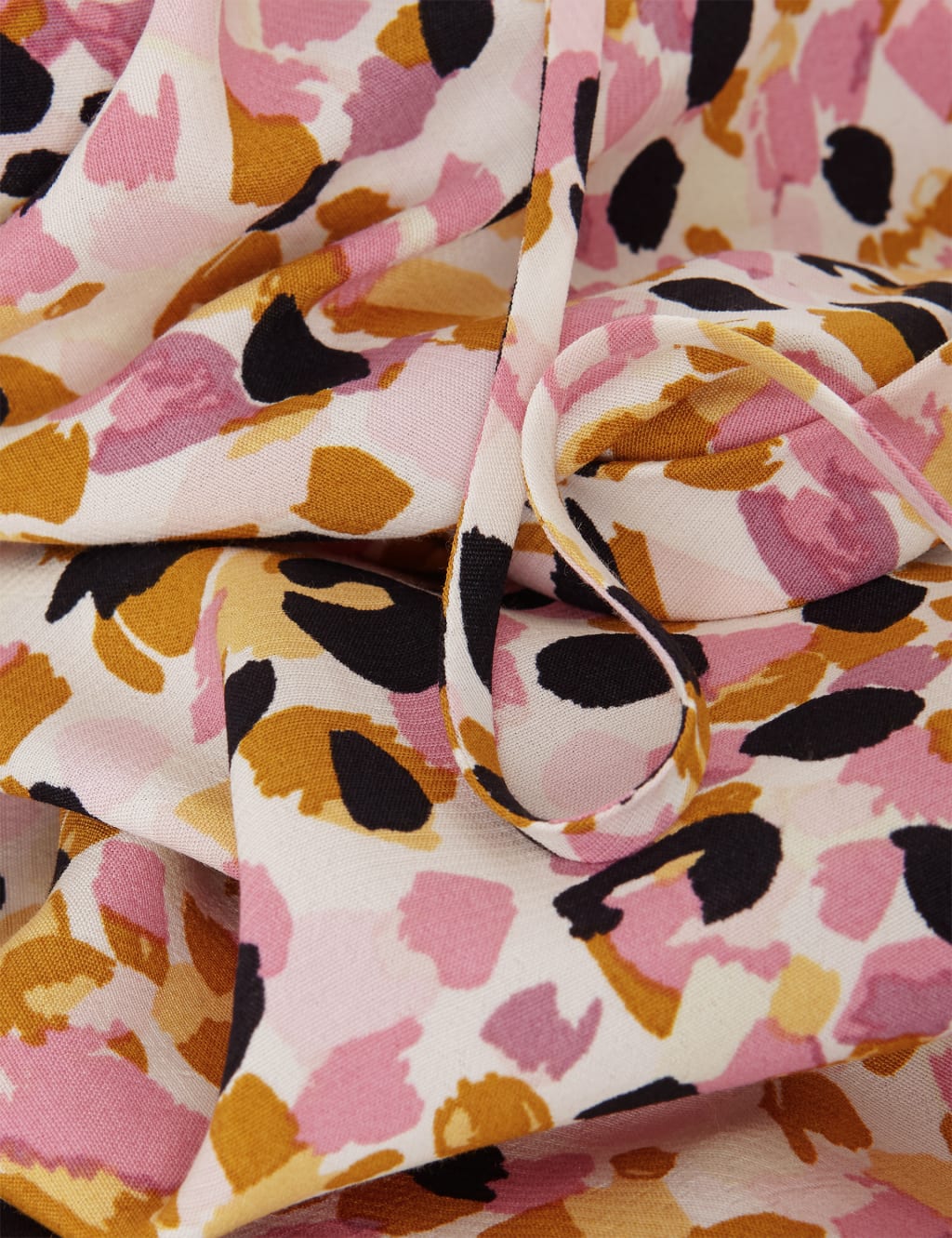Printed Tie Neck Blouse image 4
