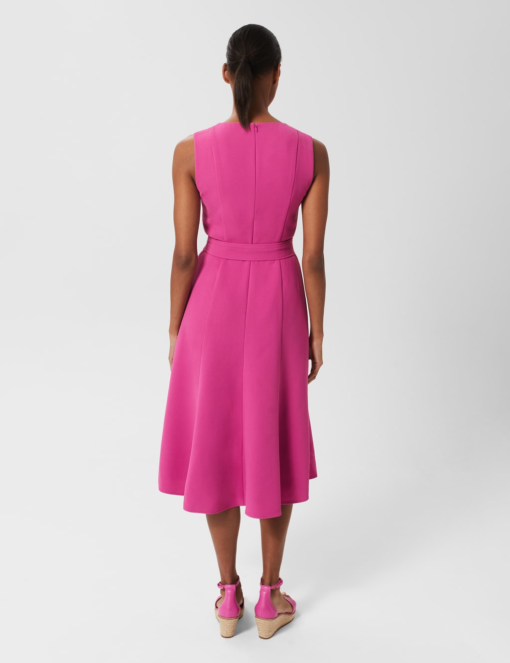 Round Neck Belted Knee Length Swing Dress image 3